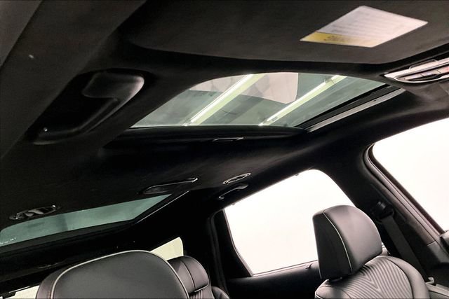 Used 2023 Hyundai Palisade Calligraphy image 19