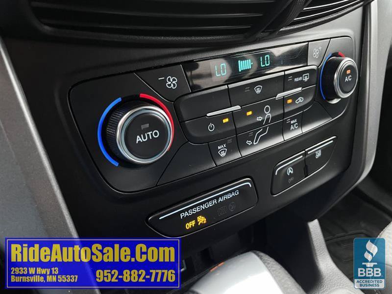 Used 2017 Ford Escape SE AWD/4WD image 40