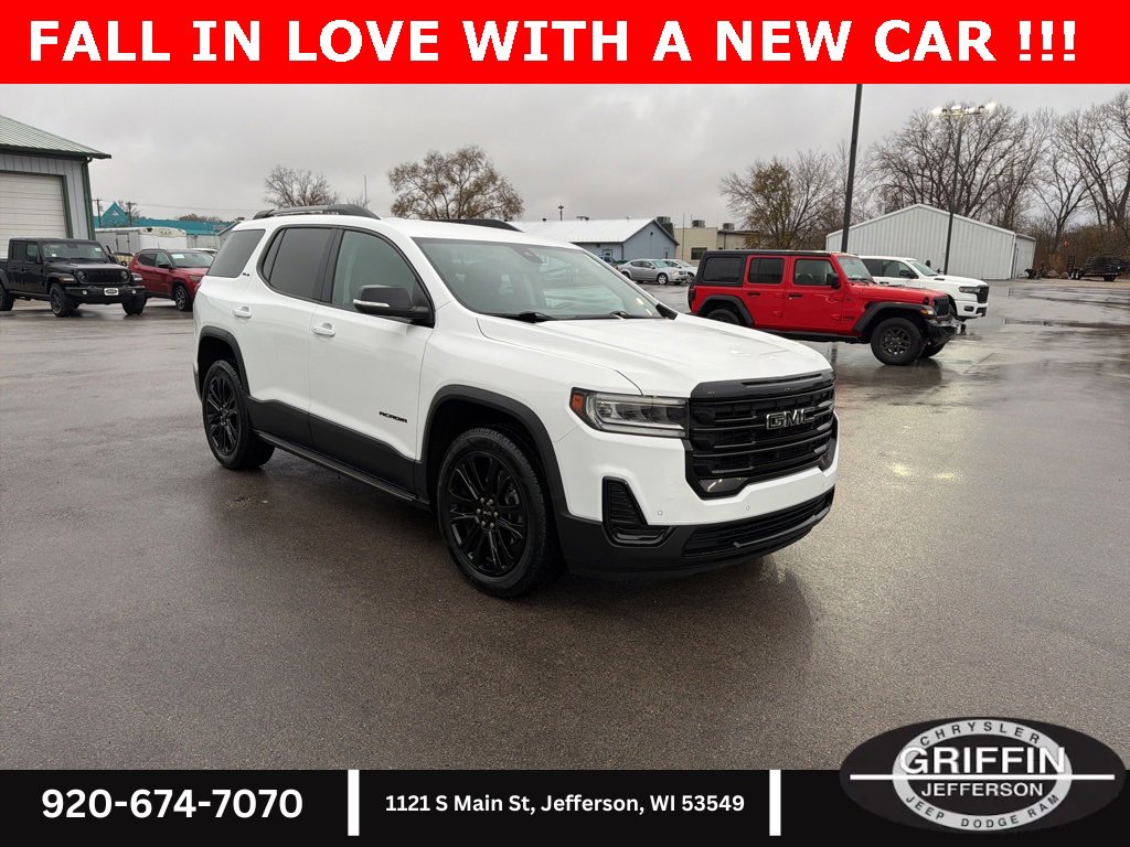 Used 2023 GMC Acadia SLE w/ Driver Convenience Package image 4