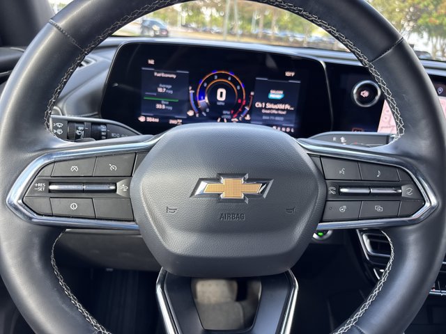 Used 2025 Chevrolet Traverse LT AWD/4WD image 22
