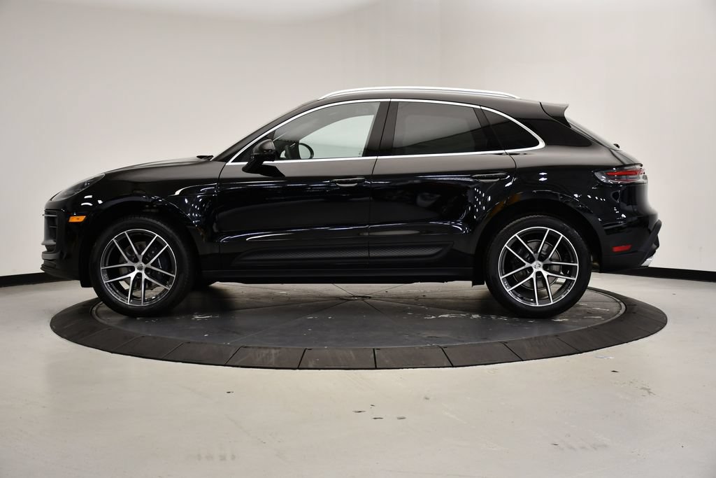 Certified 2026 Porsche Macan Turbo AWD/4WD image 2