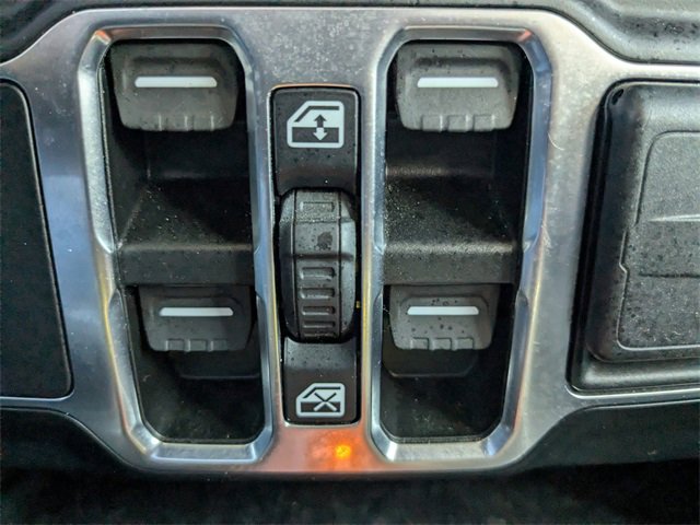 Used 2022 Jeep Gladiator Sport image 24