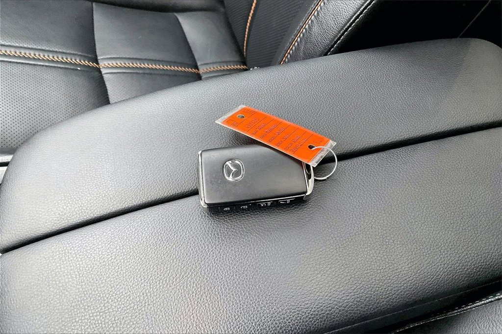 Used 2023 MAZDA CX-50 AWD 2.5 Turbo w/ Cargo Package image 34