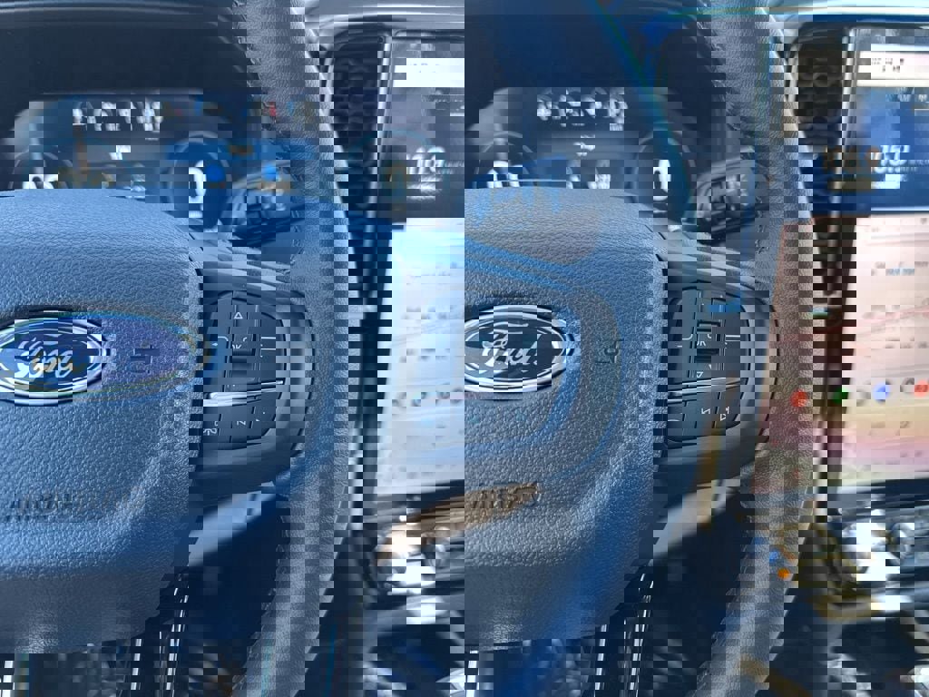 New 2025 Ford Ranger Lariat w/ FX4 Off-Road Package image 21