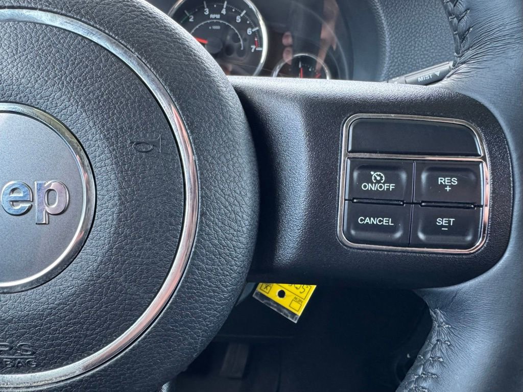 Certified 2016 Jeep Wrangler Unlimited Sahara w/ Connectivity Group image 15