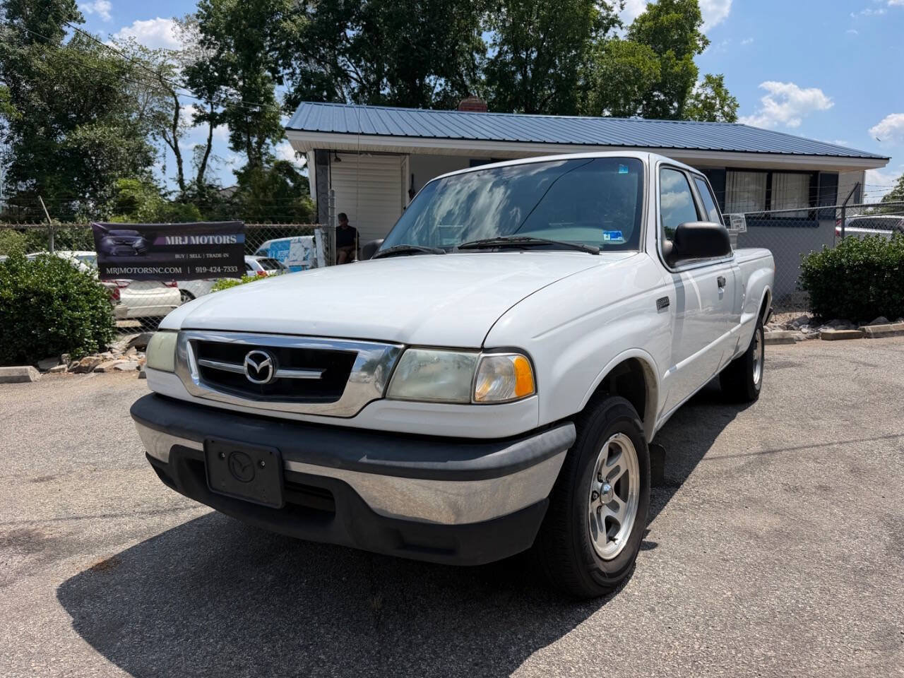 Used 2002 MAZDA B-Series Pickup 2WD Cab Plus B2300 image 1