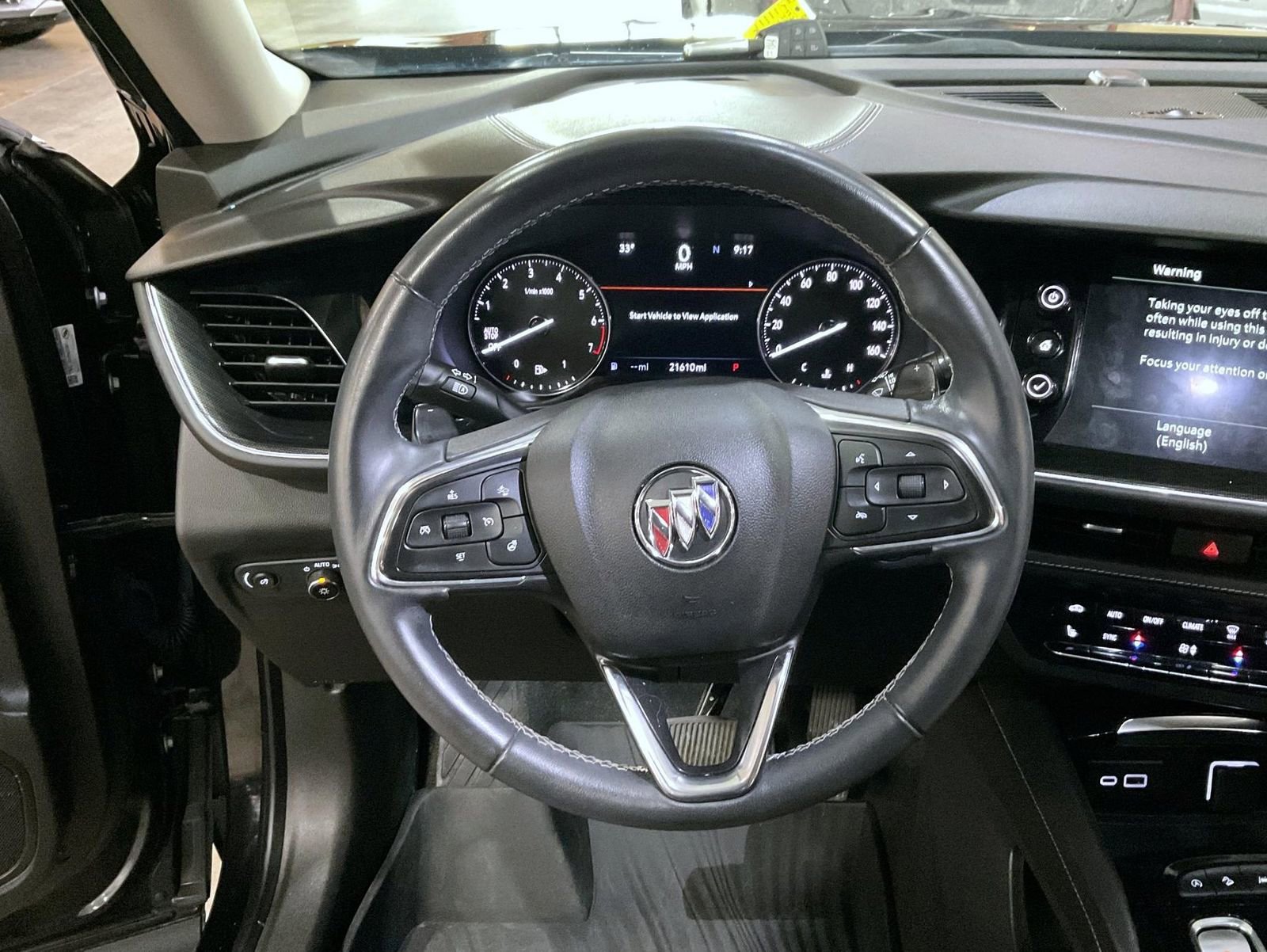 Certified 2023 Buick Envision Essence image 11