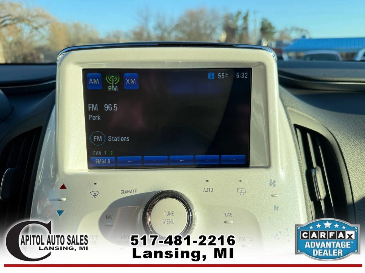 Used 2011 Chevrolet Volt Premium w/ Premium Trim Package image 22