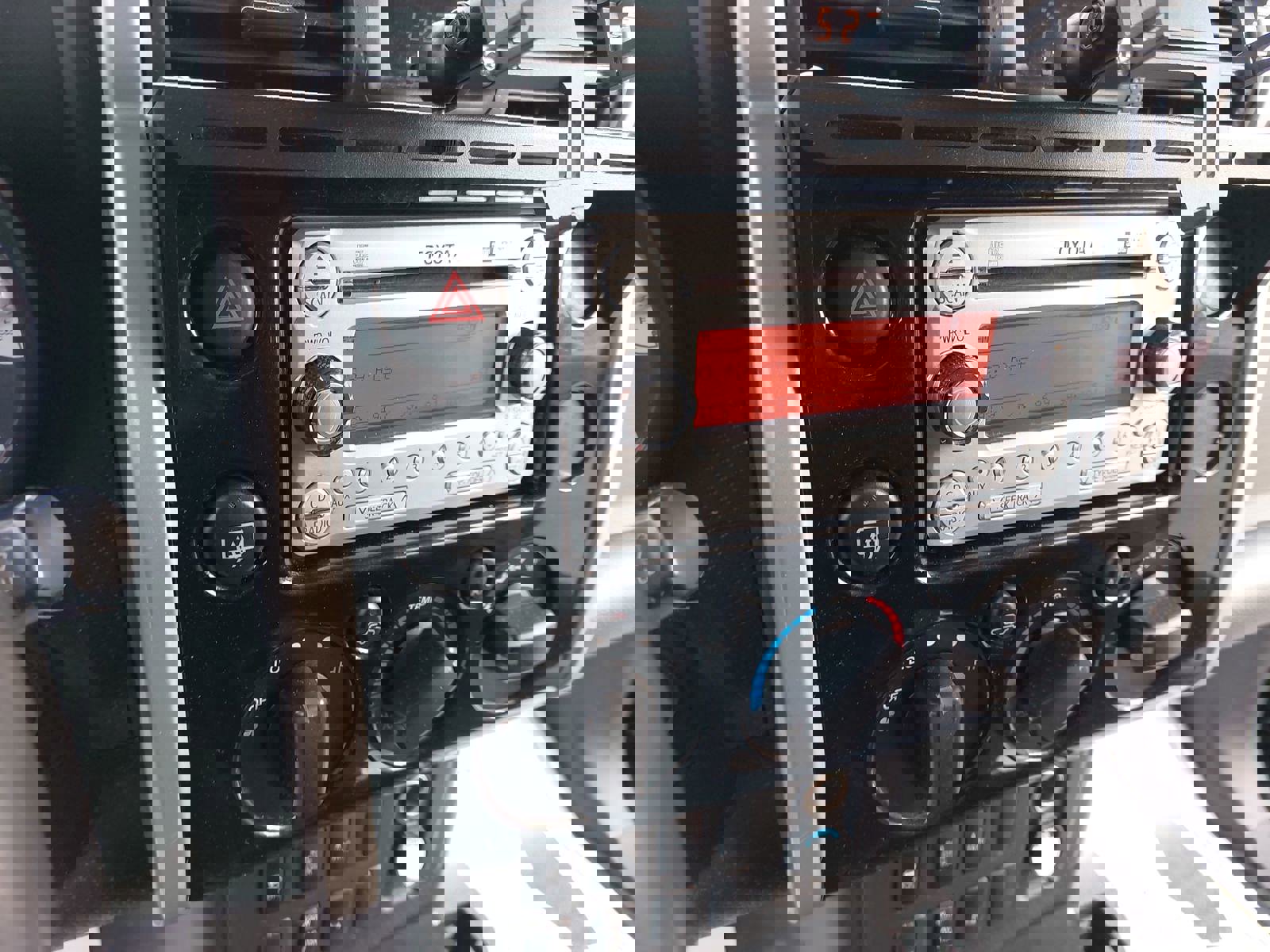 Used 2012 Toyota FJ Cruiser 4WD image 20