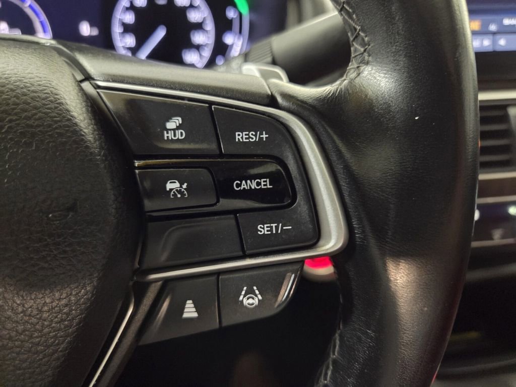 Used 2021 Honda Accord Touring image 15
