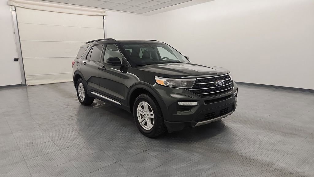 Used 2023 Ford Explorer XLT w/ Equipment Group 202A image 1