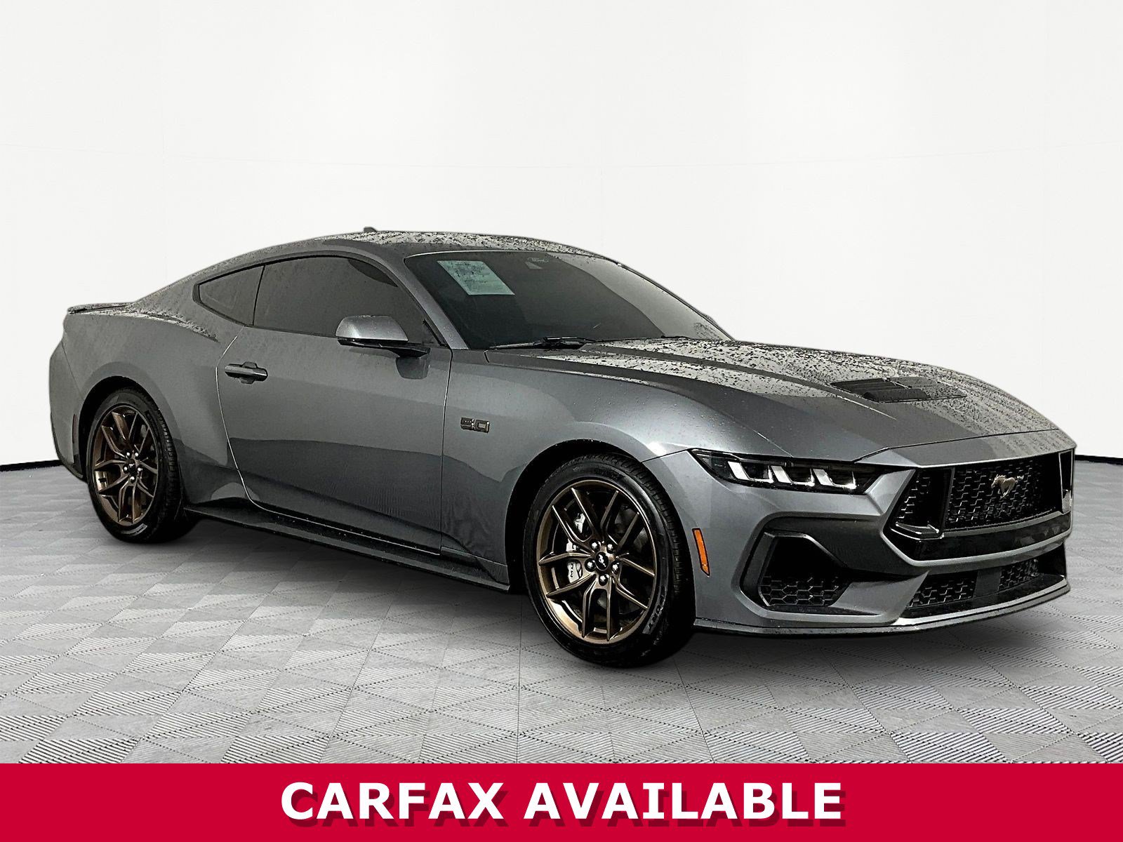 Used 2024 Ford Mustang GT Premium RWD image 3