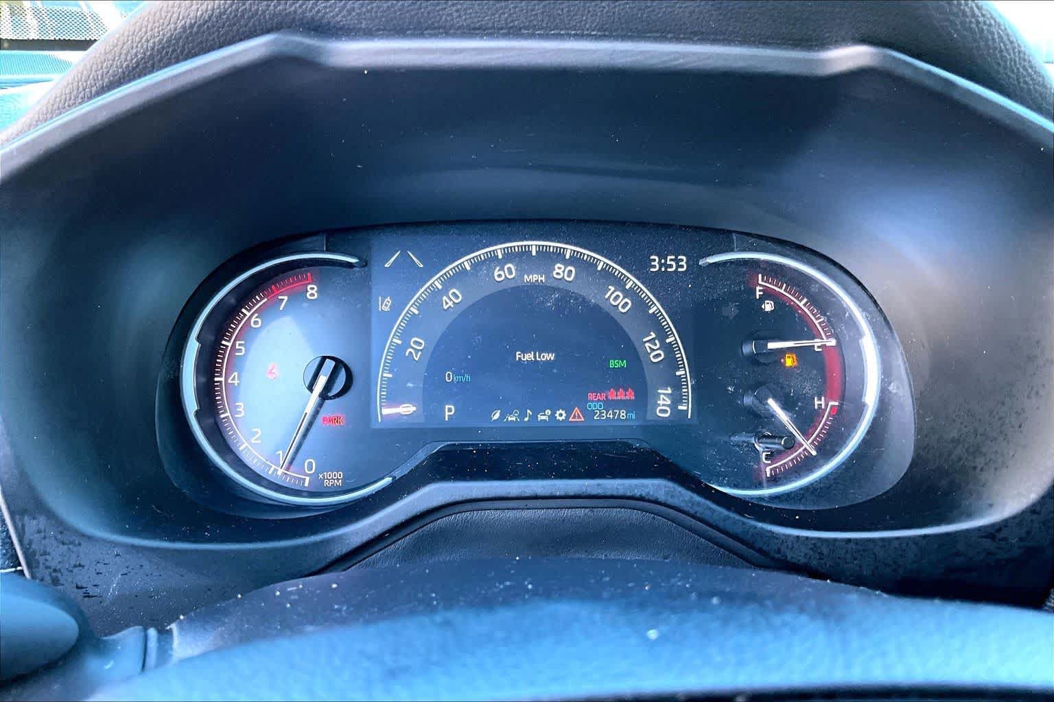 Used 2024 Toyota RAV4 XLE FWD image 26