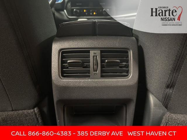 Certified 2023 Nissan Rogue S image 23