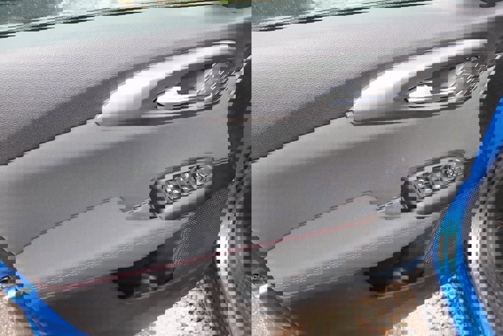 New 2024 Dodge Hornet R/T w/ R/T Blacktop Package image 13