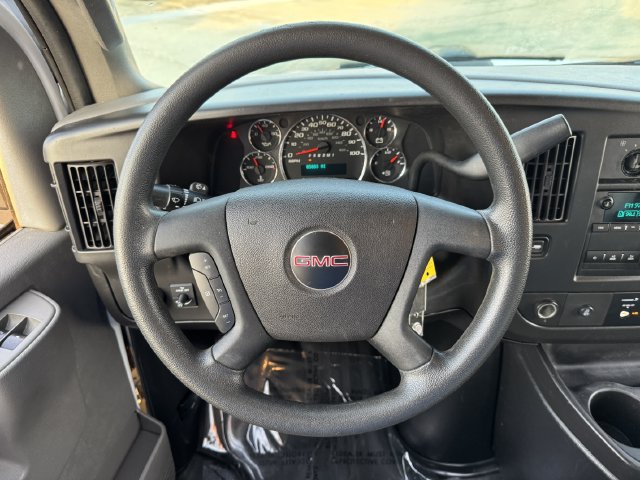 Used 2018 GMC Savana 3500 Extended w/ Power Convenience Package RWD image 19