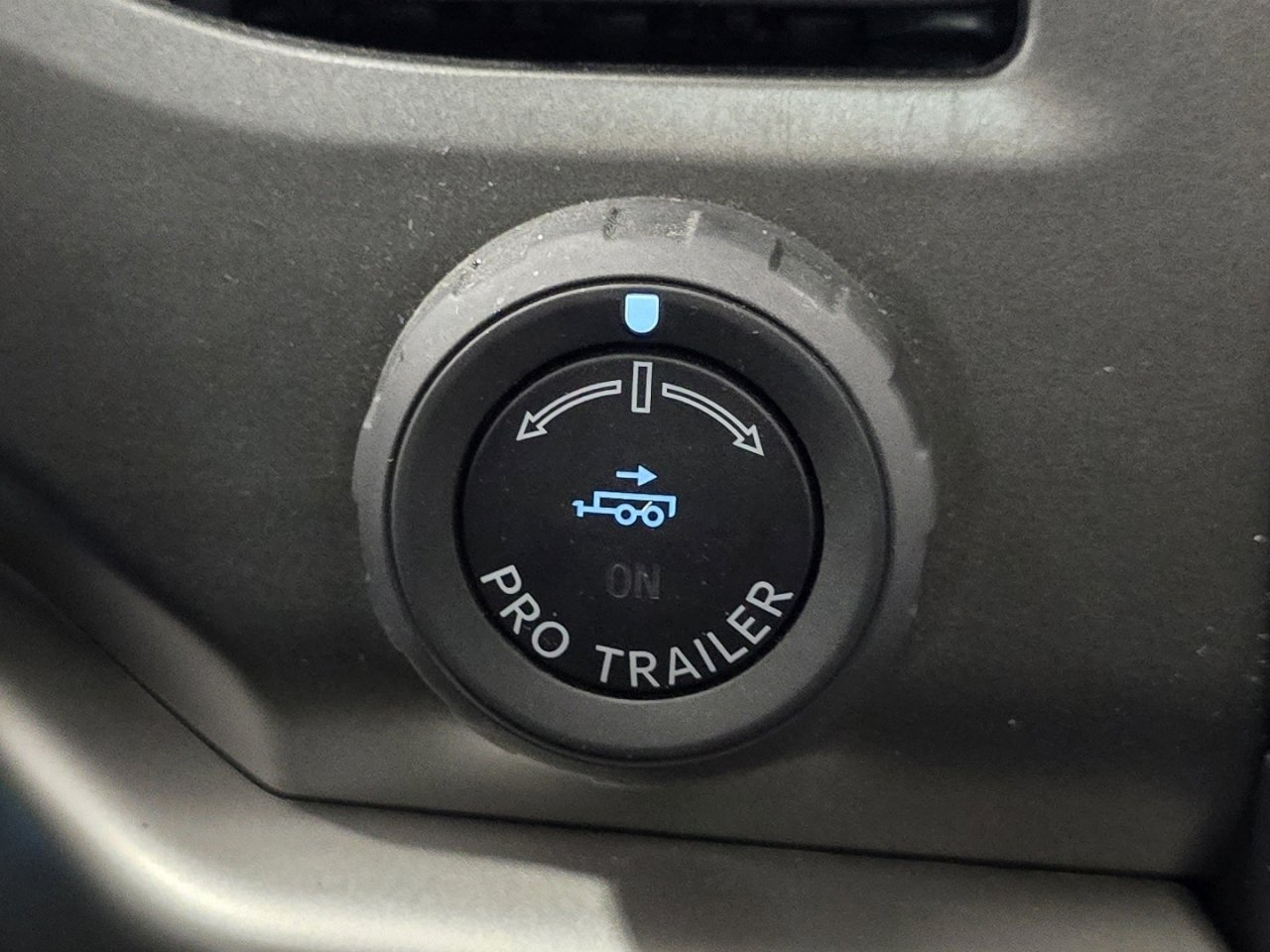 Used 2022 Ford Expedition Max XLT image 11