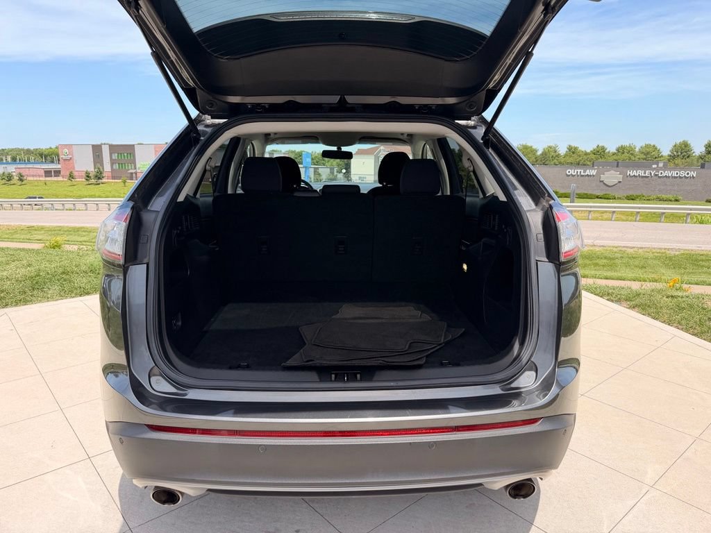 Used 2015 Ford Edge SEL FWD image 34