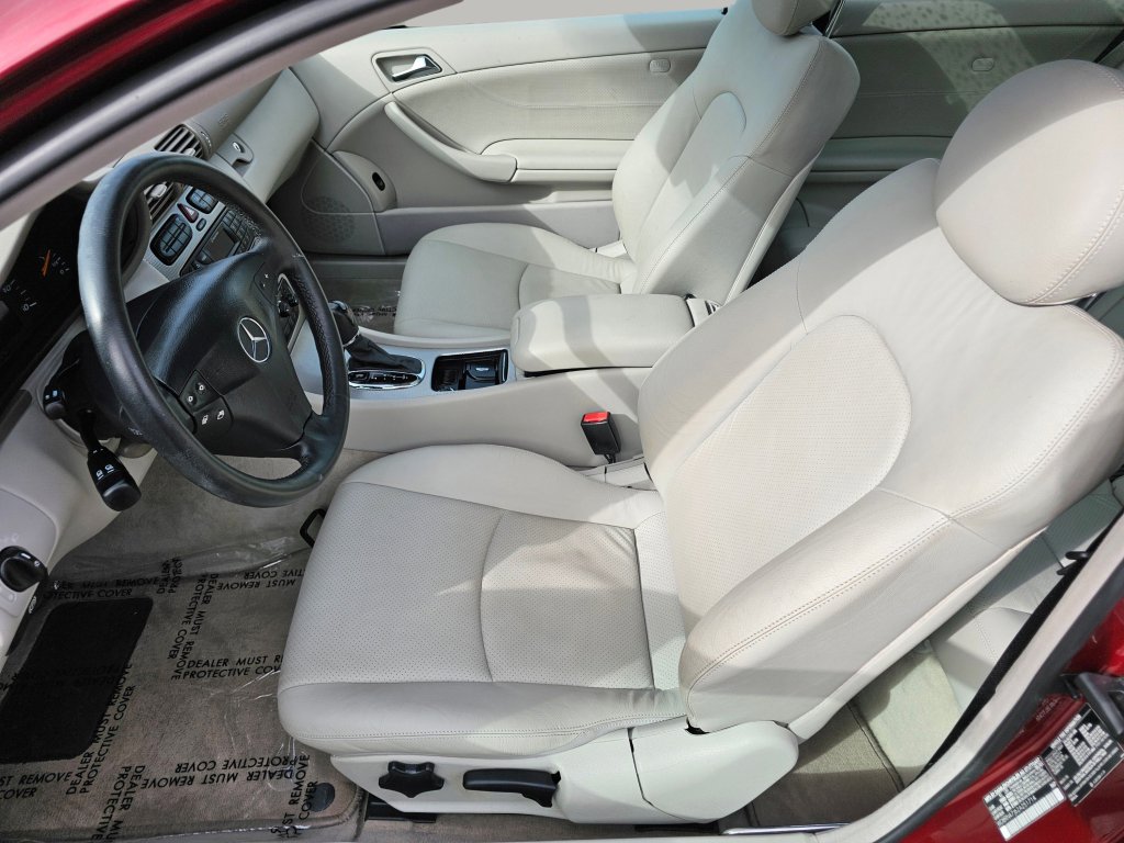 Used 2002 Mercedes-Benz C 230 Coupe w/ C2 Opt Pkg image 18