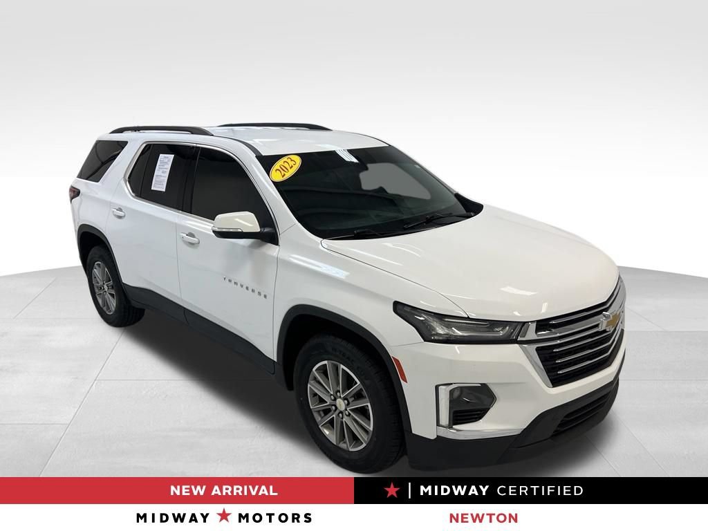 Used 2023 Chevrolet Traverse LT FWD image 1