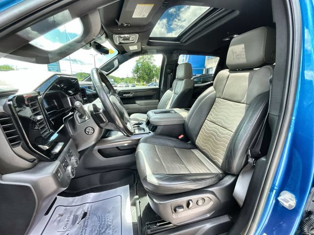 Used 2022 Chevrolet Silverado 1500 ZR2 w/ Technology Package AWD/4WD image 15