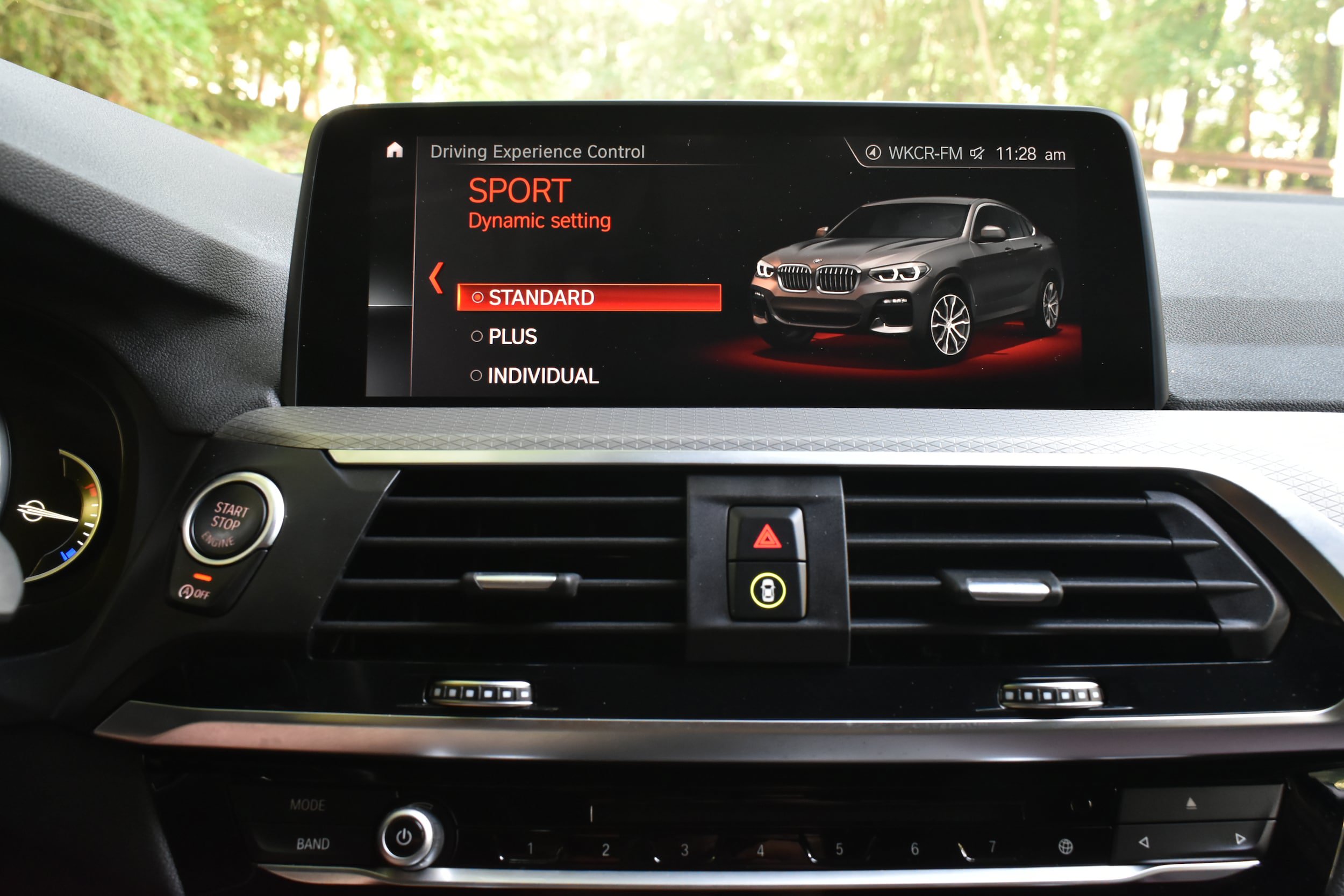 Used 2019 BMW X4 xDrive30i w/ M Sport Package 2 AWD/4WD image 28