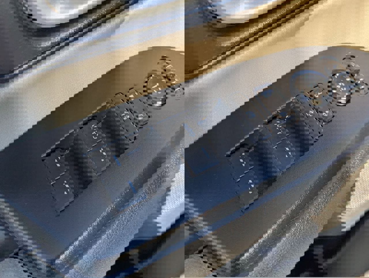 Used 2019 Honda CR-V LX image 22