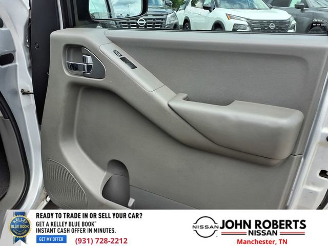 Used 2011 Nissan Frontier SV RWD image 18