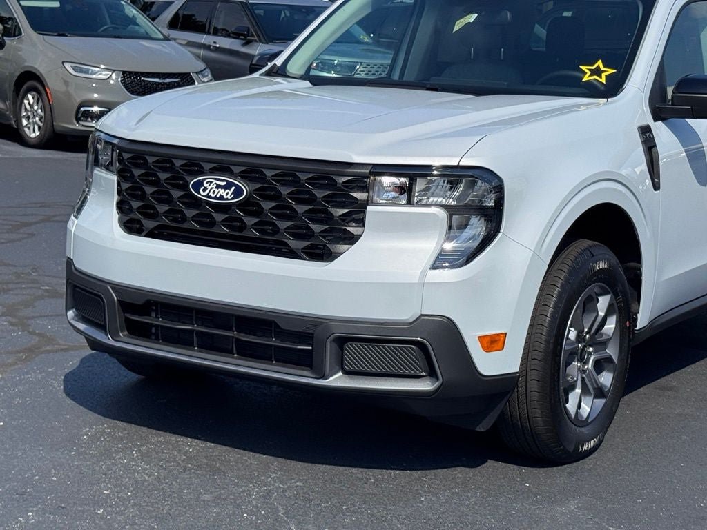New 2026 Ford Maverick XLT w/ XLT Luxury Package FWD image 34