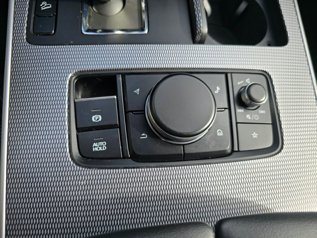 Certified 2024 MAZDA CX-90 Plug-In Hybrid w/ Preferred image 22