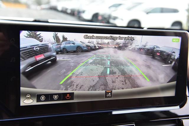 New 2026 Nissan Pathfinder Platinum image 16