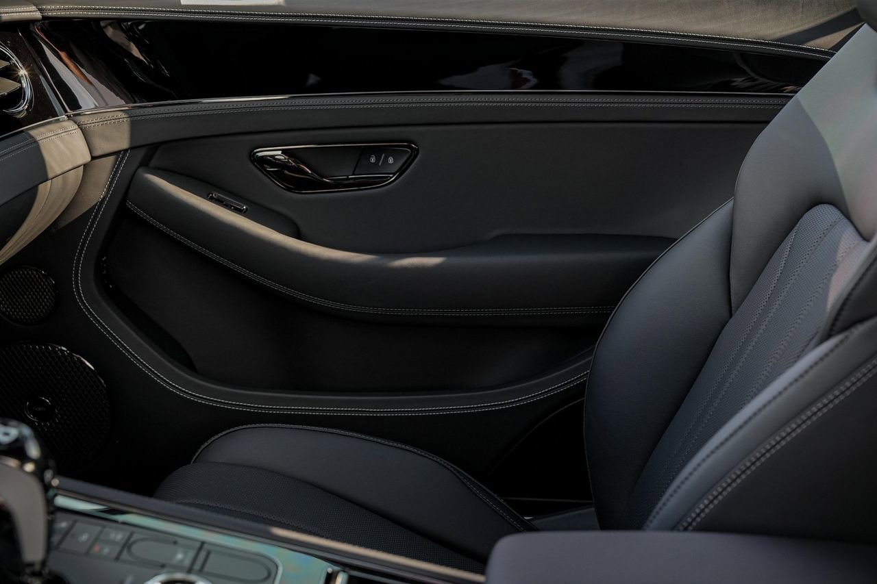 New 2026 Bentley Continental GT image 19