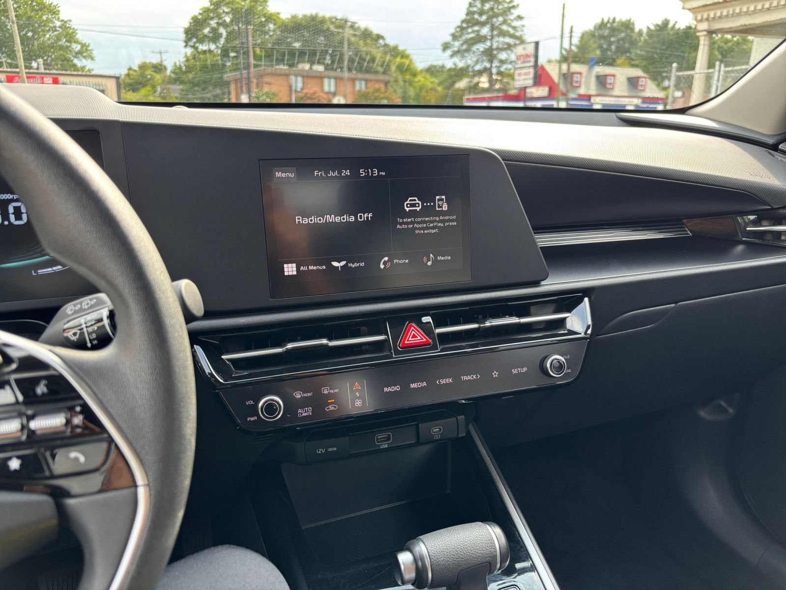 Used 2026 Kia Niro LX FWD image 17