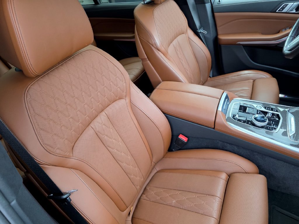 Used 2024 BMW X7 M60i w/ Executive Package AWD/4WD image 28