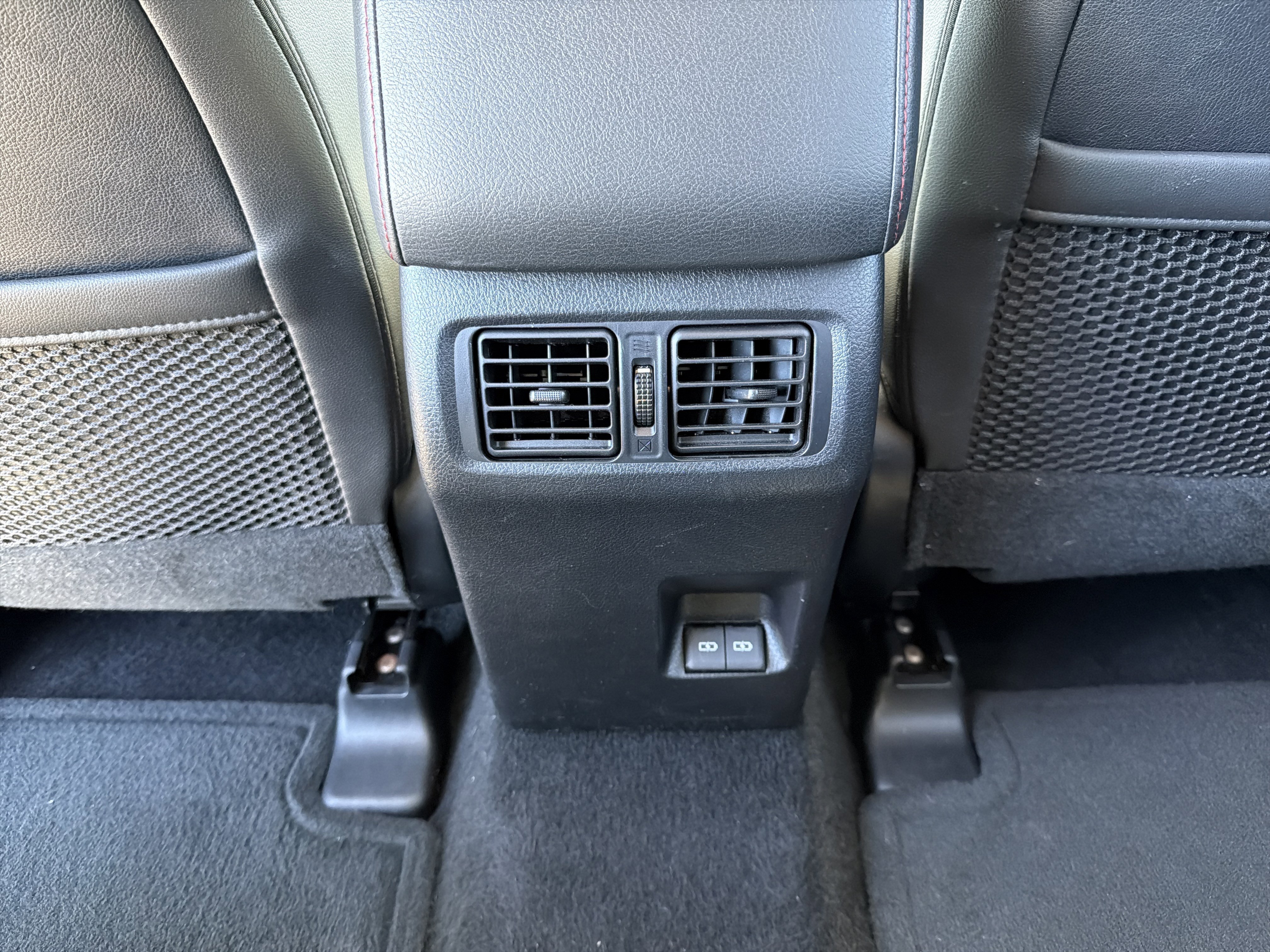 Certified 2024 Toyota 4Runner TRD Off-Road Premium image 34