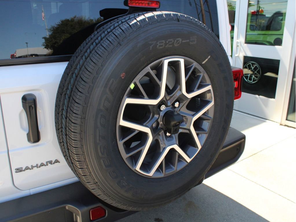 New 2025 Jeep Wrangler Sahara image 26