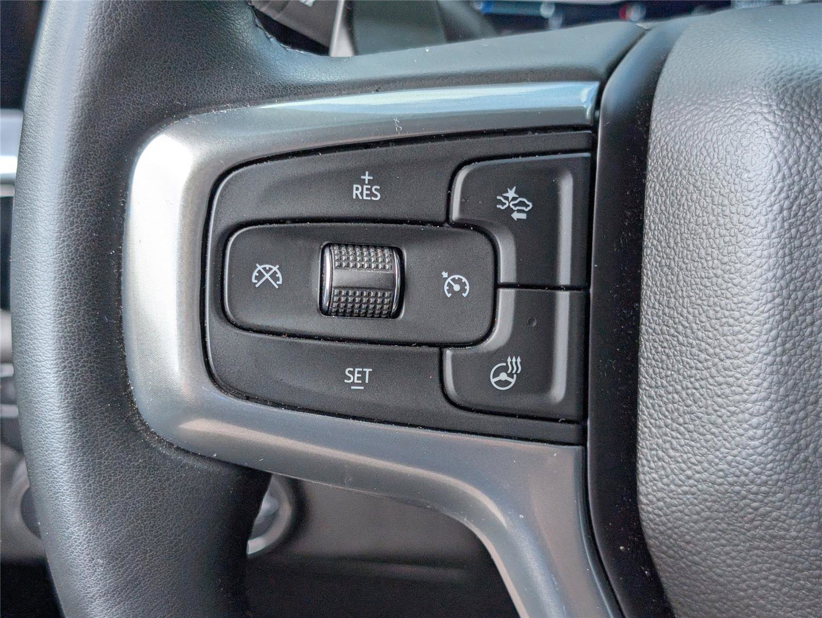 Used 2024 Chevrolet Silverado 1500 LTZ w/ Z71 Off-Road Package image 26