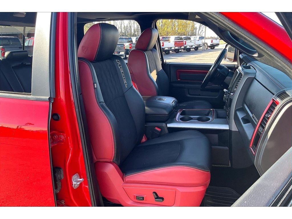 Used 2016 RAM 1500 Rebel w/ Luxury Group AWD/4WD image 8