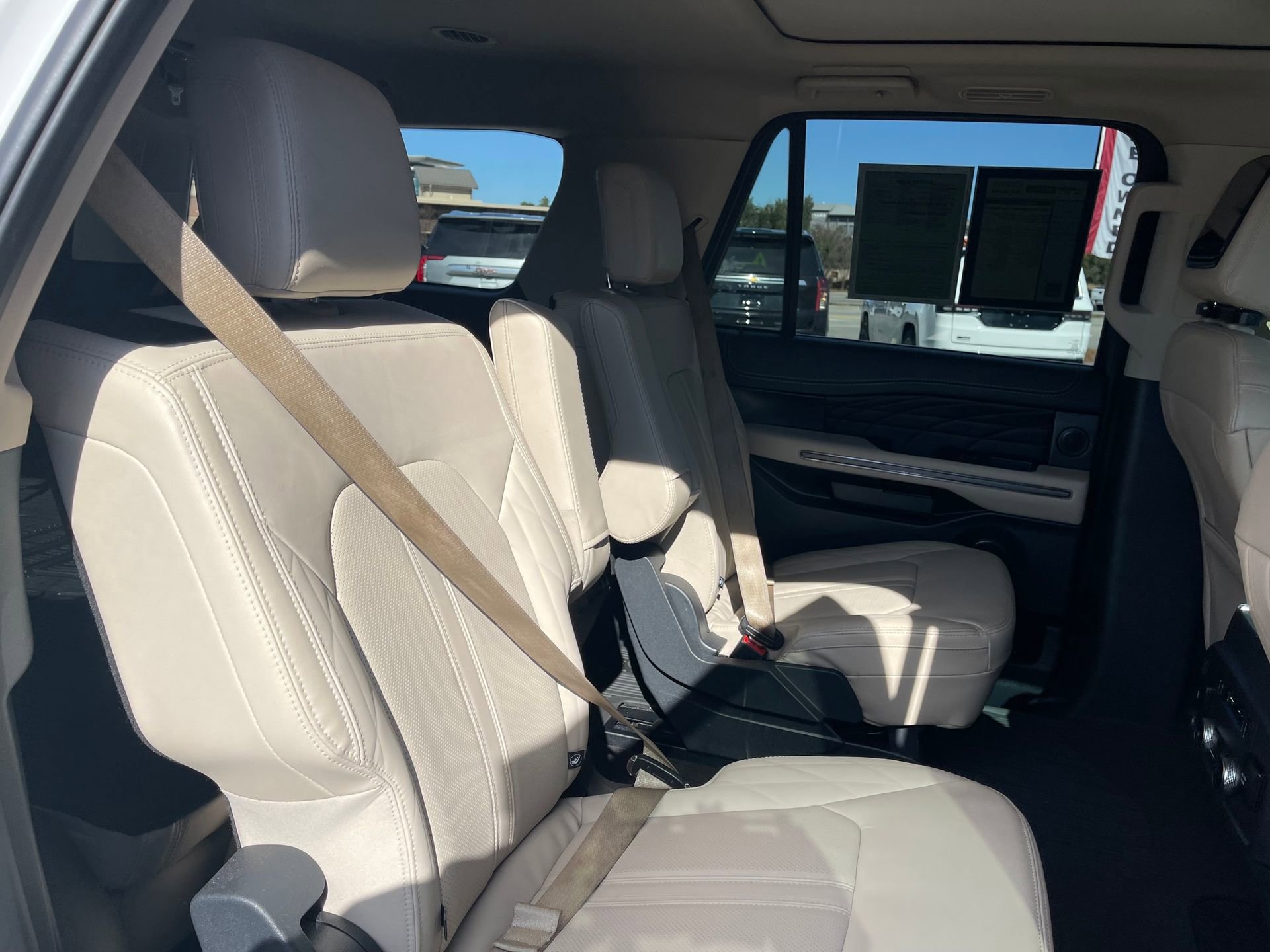 Used 2023 Ford Expedition Max Platinum image 25