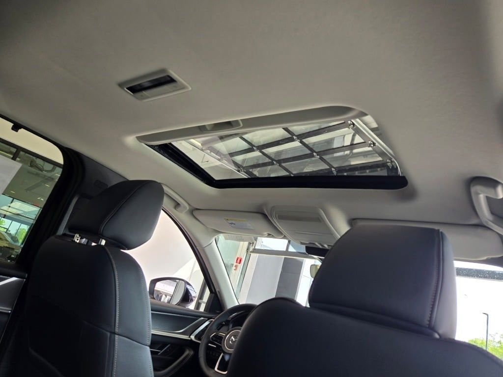 New 2025 MAZDA CX-70 3.3 Turbo w/ Premium Package image 8