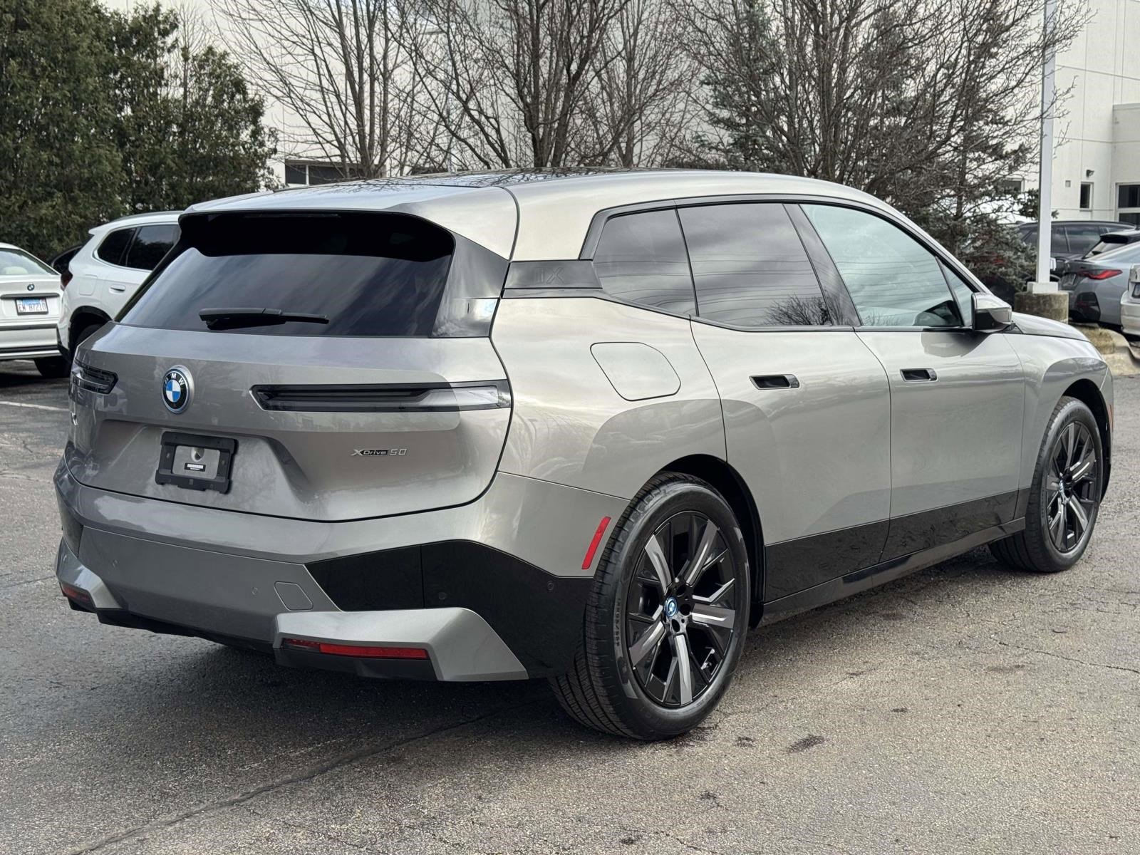 Certified 2023 BMW iX xDrive50 w/ Premium Package image 5