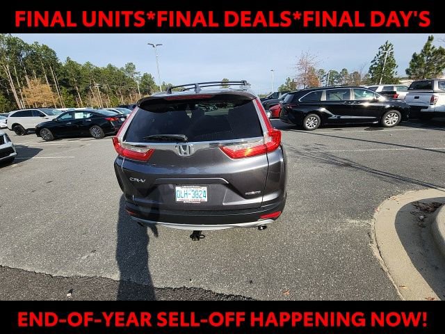 Used 2017 Honda CR-V Touring image 10