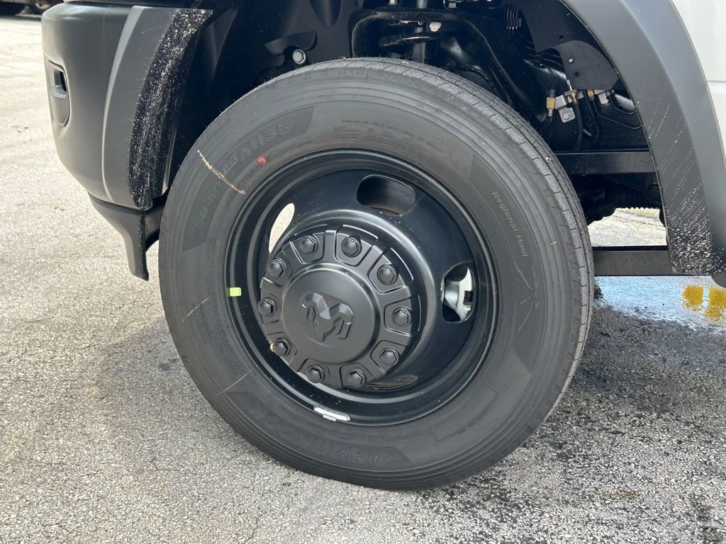 New 2025 RAM 5500 Tradesman w/ Max Tow Package image 22