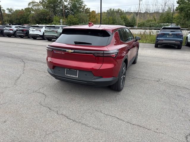 New 2025 Chevrolet Equinox EV LT w/ Comfort Package AWD/4WD image 5