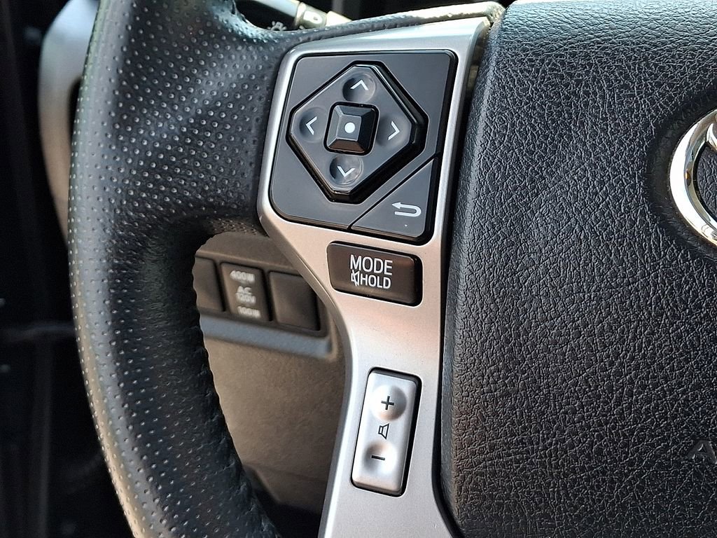 Used 2019 Toyota 4Runner SR5 Premium AWD/4WD image 23