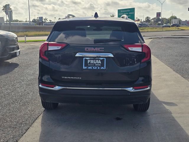 Used 2022 GMC Terrain SLT w/ Infotainment Package II FWD image 6