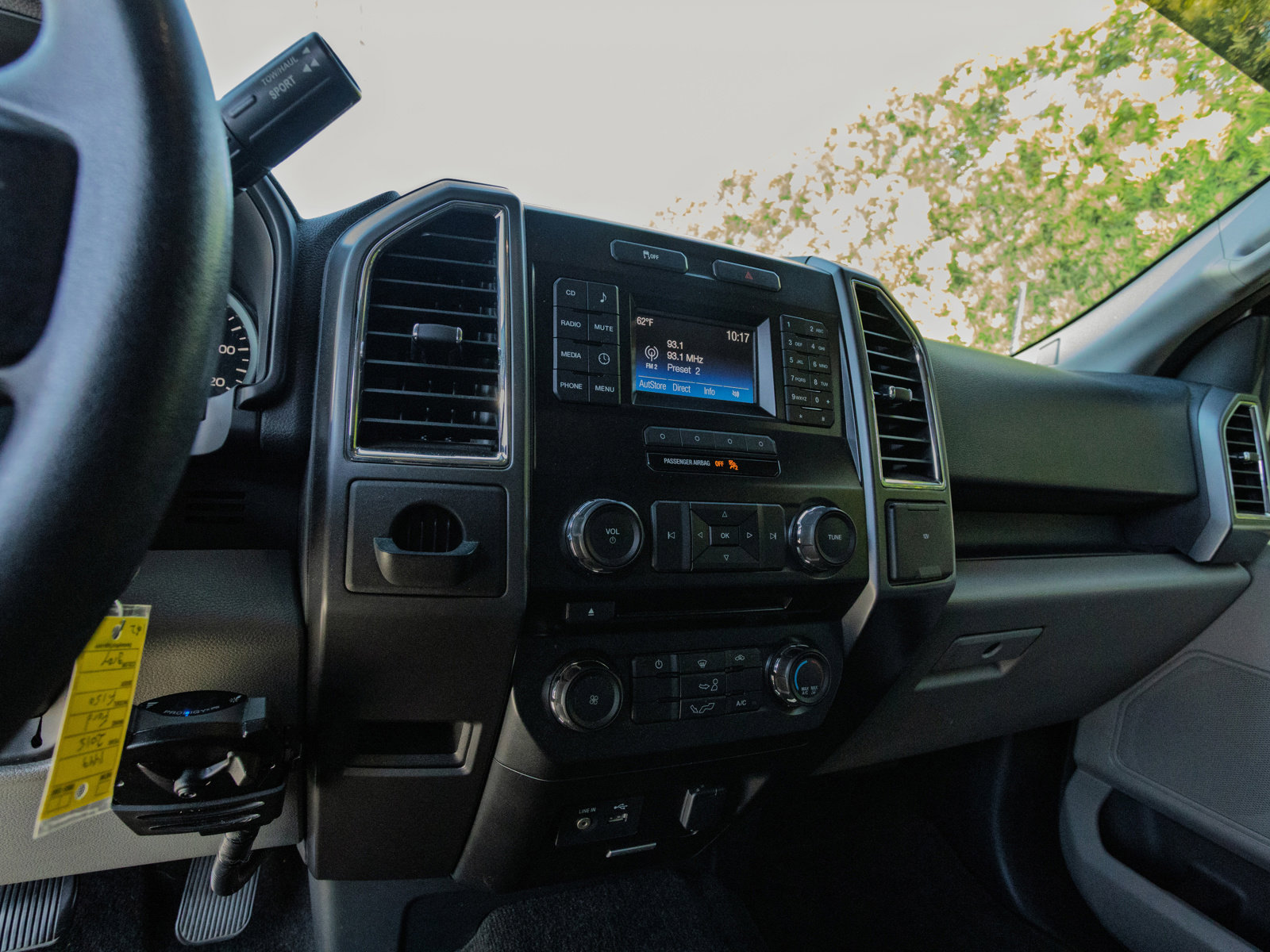 Used 2015 Ford F150 XLT RWD image 17