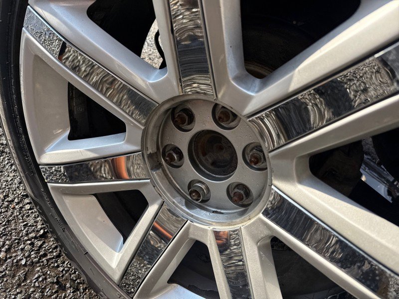 Used 2015 Cadillac Escalade Premium image 15