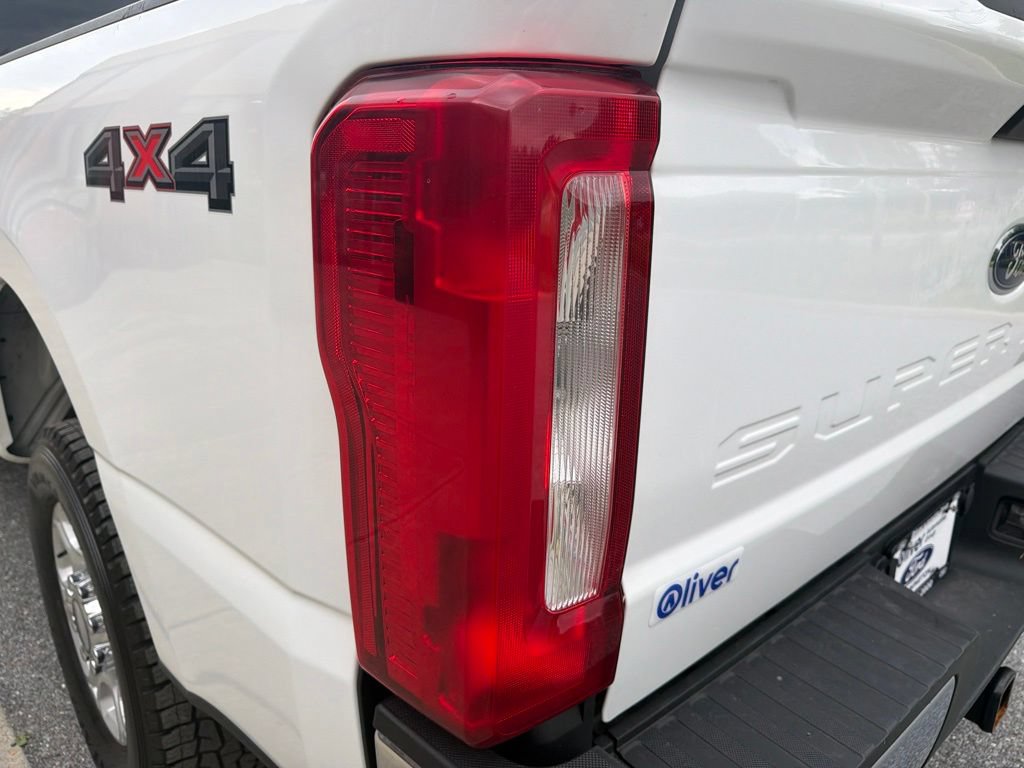 Used 2025 Ford F250 XLT AWD/4WD image 20