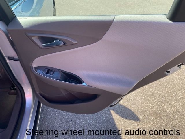 Used 2020 Chevrolet Malibu LT image 23